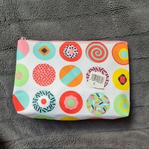 NWOT Clinique Colorful Pattern Makeup Bag!